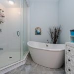 Ensuite Bathroom 3